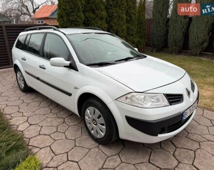 Белый Рено Меган, объемом двигателя 1.46 л и пробегом 250 тыс. км за 5700 $, фото 1 на Automoto.ua