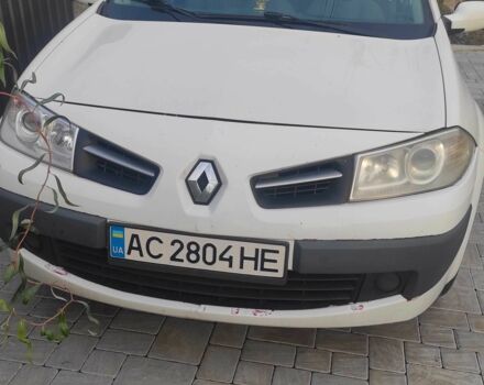 Белый Рено Меган, объемом двигателя 1.6 л и пробегом 257 тыс. км за 5200 $, фото 1 на Automoto.ua