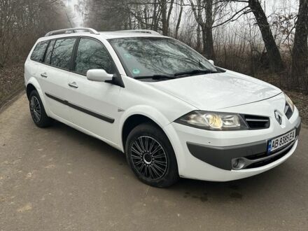Белый Рено Меган, объемом двигателя 1.9 л и пробегом 308 тыс. км за 4900 $, фото 1 на Automoto.ua