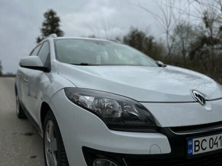Рено Меган 2009 в Самборе на Automoto.ua Белый Рено Меган, объемом двигателя 1.5 л и пробегом 191 тыс. км за 6500 $, фото 1 на Automoto.ua