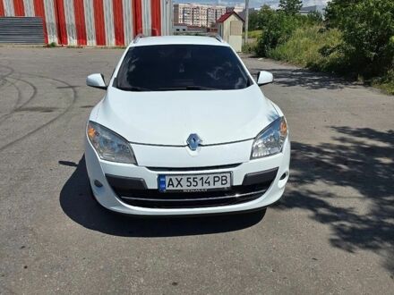 Білий Рено Меган, об'ємом двигуна 1.6 л та пробігом 240 тис. км за 7300 $, фото 1 на Automoto.ua