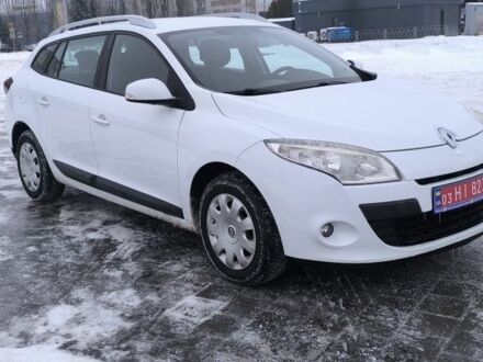 Белый Рено Меган, объемом двигателя 1.6 л и пробегом 201 тыс. км за 7150 $, фото 1 на Automoto.ua