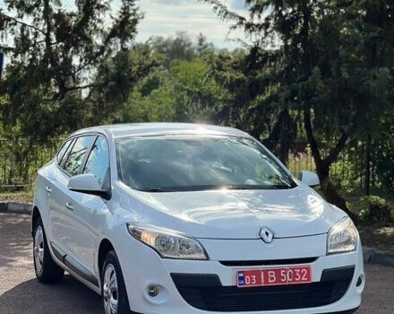 Білий Рено Меган, об'ємом двигуна 1.5 л та пробігом 186 тис. км за 6800 $, фото 1 на Automoto.ua