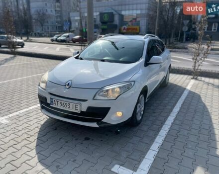 Білий Рено Меган, об'ємом двигуна 2 л та пробігом 296 тис. км за 7000 $, фото 1 на Automoto.ua