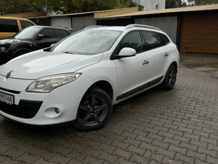 Белый Рено Меган, объемом двигателя 1.9 л и пробегом 360 тыс. км за 6900 $, фото 1 на Automoto.ua