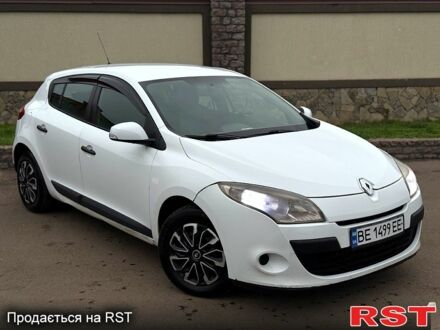 Білий Рено Меган, об'ємом двигуна 1.5 л та пробігом 353 тис. км за 4800 $, фото 1 на Automoto.ua