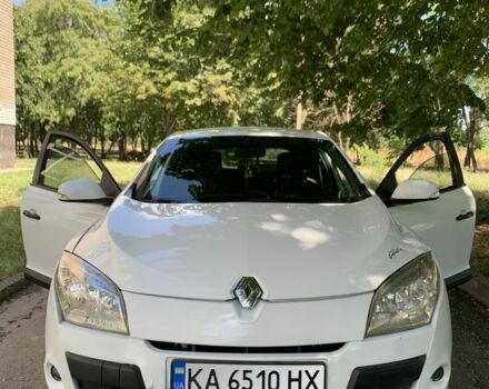 Білий Рено Меган, об'ємом двигуна 1.5 л та пробігом 318 тис. км за 5383 $, фото 1 на Automoto.ua