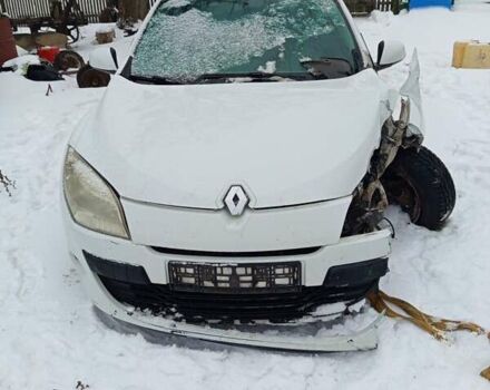 Білий Рено Меган, об'ємом двигуна 1.46 л та пробігом 350 тис. км за 4000 $, фото 1 на Automoto.ua