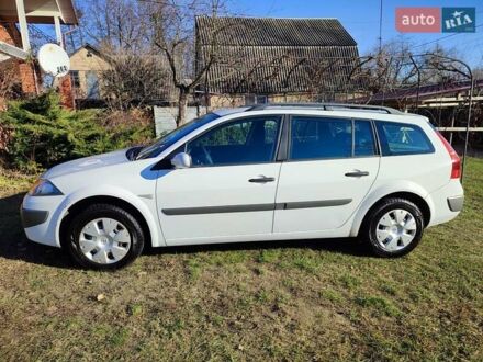 Белый Рено Меган, объемом двигателя 1.6 л и пробегом 120 тыс. км за 6699 $, фото 1 на Automoto.ua