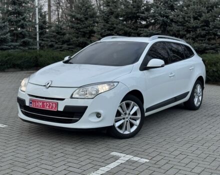 Белый Рено Меган, объемом двигателя 1.6 л и пробегом 220 тыс. км за 7500 $, фото 1 на Automoto.ua