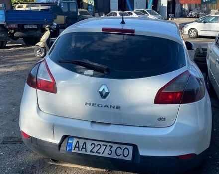 Белый Рено Меган, объемом двигателя 1.46 л и пробегом 200 тыс. км за 1700 $, фото 1 на Automoto.ua