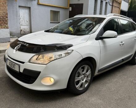 Білий Рено Меган, об'ємом двигуна 0 л та пробігом 198 тис. км за 6187 $, фото 1 на Automoto.ua