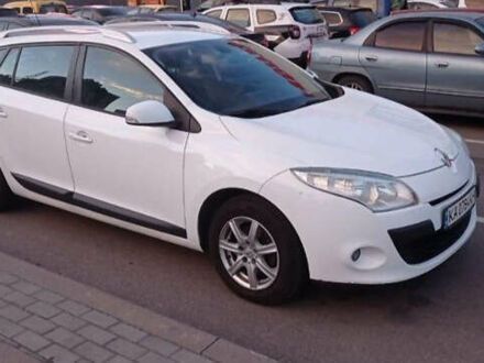 Белый Рено Меган, объемом двигателя 1.46 л и пробегом 156 тыс. км за 6450 $, фото 1 на Automoto.ua