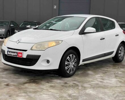 Белый Рено Меган, объемом двигателя 1.5 л и пробегом 231 тыс. км за 6590 $, фото 1 на Automoto.ua