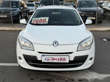 Белый Рено Меган, объемом двигателя 1.5 л и пробегом 243 тыс. км за 7500 $, фото 1 на Automoto.ua