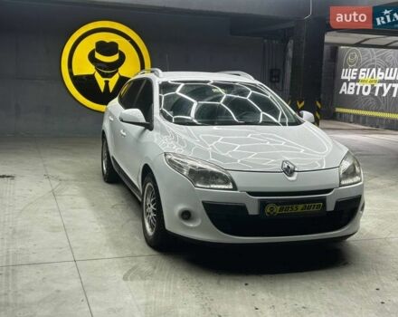 Белый Рено Меган, объемом двигателя 1.46 л и пробегом 295 тыс. км за 6900 $, фото 1 на Automoto.ua