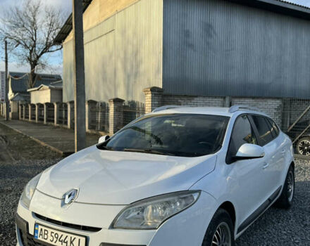 Білий Рено Меган, об'ємом двигуна 1.46 л та пробігом 299 тис. км за 6700 $, фото 1 на Automoto.ua