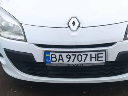 Білий Рено Меган, об'ємом двигуна 1.4 л та пробігом 235 тис. км за 7200 $, фото 1 на Automoto.ua