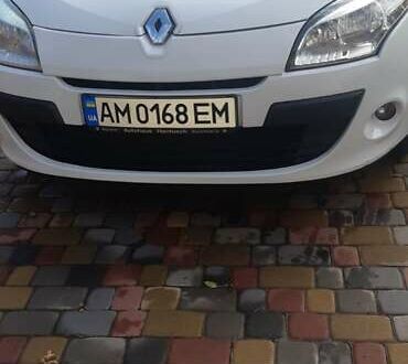 Рено Меган 2010 в Любаре на Automoto.ua Белый Рено Меган, объемом двигателя 1.5 л и пробегом 197 тыс. км за 7400 $, фото 1 на Automoto.ua