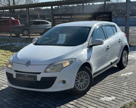 Белый Рено Меган, объемом двигателя 1.5 л и пробегом 214 тыс. км за 5800 $, фото 1 на Automoto.ua