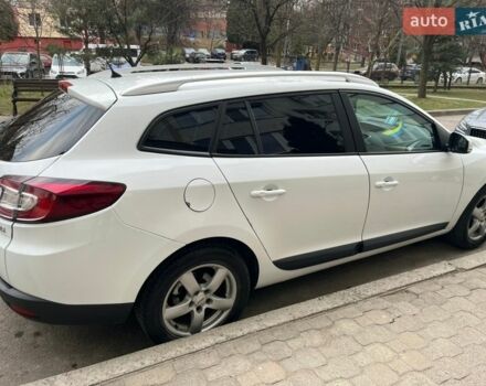 Білий Рено Меган, об'ємом двигуна 1.46 л та пробігом 250 тис. км за 6900 $, фото 1 на Automoto.ua