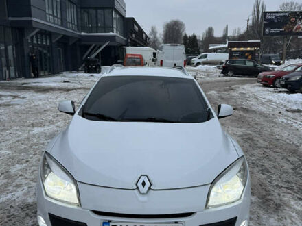 Белый Рено Меган, объемом двигателя 1.87 л и пробегом 295 тыс. км за 6700 $, фото 1 на Automoto.ua