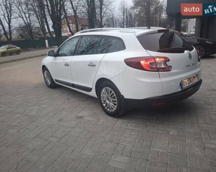 Белый Рено Меган, объемом двигателя 1.46 л и пробегом 298 тыс. км за 6700 $, фото 1 на Automoto.ua