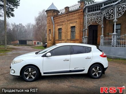 Белый Рено Меган, объемом двигателя 1.6 л и пробегом 248 тыс. км за 545 $, фото 1 на Automoto.ua