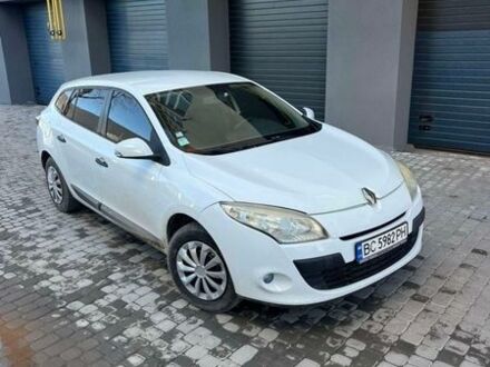 Білий Рено Меган, об'ємом двигуна 1.46 л та пробігом 192 тис. км за 5999 $, фото 1 на Automoto.ua