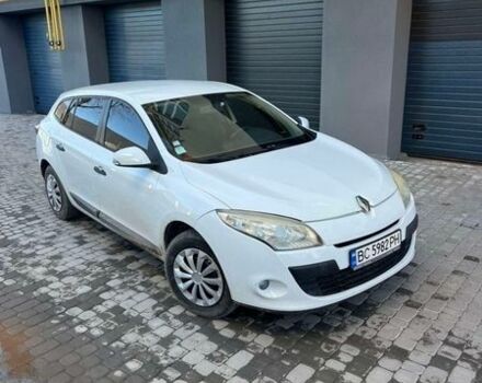 Білий Рено Меган, об'ємом двигуна 1.46 л та пробігом 192 тис. км за 5999 $, фото 1 на Automoto.ua