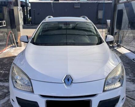 Белый Рено Меган, объемом двигателя 1.46 л и пробегом 262 тыс. км за 7100 $, фото 1 на Automoto.ua
