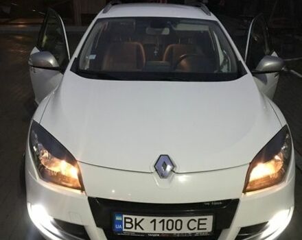 Белый Рено Меган, объемом двигателя 1.46 л и пробегом 282 тыс. км за 7700 $, фото 1 на Automoto.ua