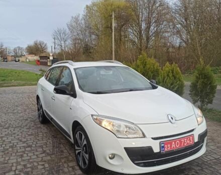 Белый Рено Меган, объемом двигателя 0 л и пробегом 207 тыс. км за 7300 $, фото 1 на Automoto.ua