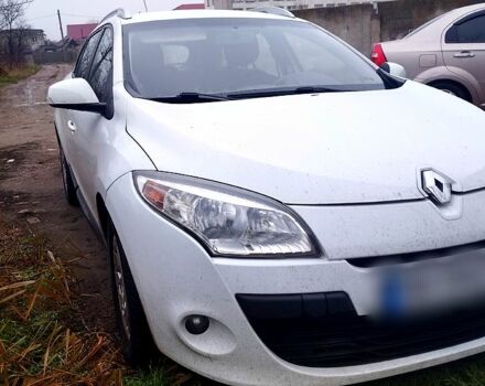 Білий Рено Меган, об'ємом двигуна 1.6 л та пробігом 208 тис. км за 4500 $, фото 1 на Automoto.ua
