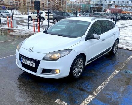 Белый Рено Меган, объемом двигателя 1.5 л и пробегом 32800 тыс. км за 6500 $, фото 1 на Automoto.ua