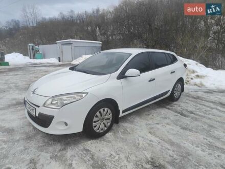 Білий Рено Меган, об'ємом двигуна 1.5 л та пробігом 207 тис. км за 6700 $, фото 1 на Automoto.ua