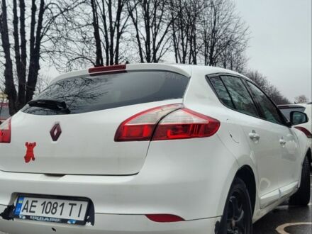 Білий Рено Меган, об'ємом двигуна 1.5 л та пробігом 269 тис. км за 5000 $, фото 1 на Automoto.ua