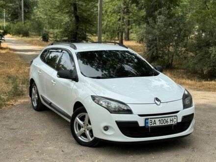 Білий Рено Меган, об'ємом двигуна 1.5 л та пробігом 198 тис. км за 6500 $, фото 1 на Automoto.ua