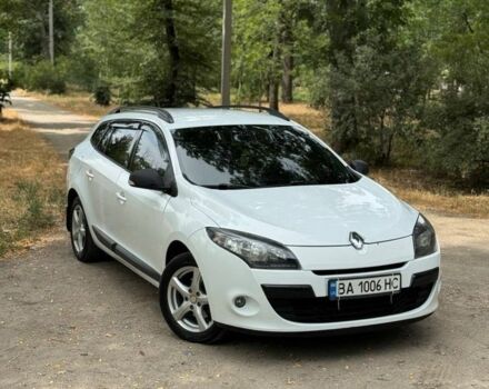 Білий Рено Меган, об'ємом двигуна 1.5 л та пробігом 198 тис. км за 6500 $, фото 1 на Automoto.ua