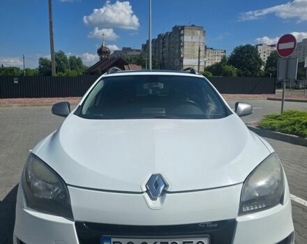 Білий Рено Меган, об'ємом двигуна 1.46 л та пробігом 291 тис. км за 6350 $, фото 1 на Automoto.ua