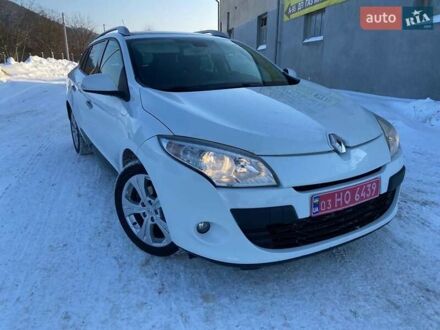 Білий Рено Меган, об'ємом двигуна 1.46 л та пробігом 181 тис. км за 6800 $, фото 1 на Automoto.ua