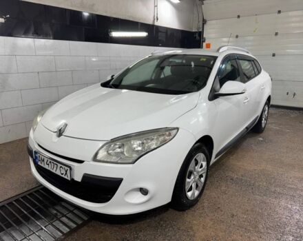 Белый Рено Меган, объемом двигателя 1.5 л и пробегом 290 тыс. км за 6400 $, фото 1 на Automoto.ua