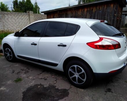 Белый Рено Меган, объемом двигателя 1.5 л и пробегом 191 тыс. км за 6800 $, фото 1 на Automoto.ua