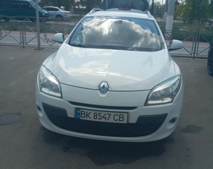 Білий Рено Меган, об'ємом двигуна 0 л та пробігом 300 тис. км за 6670 $, фото 1 на Automoto.ua