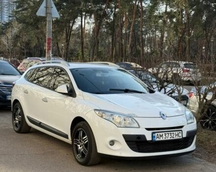 Белый Рено Меган, объемом двигателя 1.46 л и пробегом 289 тыс. км за 6700 $, фото 1 на Automoto.ua