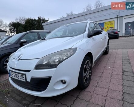 Белый Рено Меган, объемом двигателя 1.46 л и пробегом 265 тыс. км за 6500 $, фото 1 на Automoto.ua