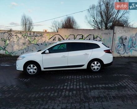Білий Рено Меган, об'ємом двигуна 1.46 л та пробігом 253 тис. км за 7500 $, фото 1 на Automoto.ua