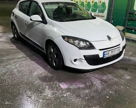 Білий Рено Меган, об'ємом двигуна 1.46 л та пробігом 268 тис. км за 4500 $, фото 1 на Automoto.ua