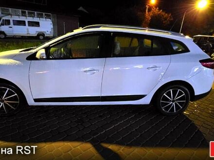 Белый Рено Меган, объемом двигателя 1.5 л и пробегом 254 тыс. км за 7500 $, фото 1 на Automoto.ua