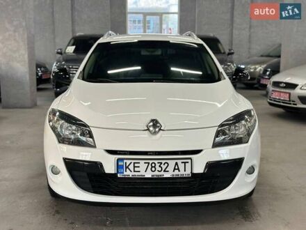 Білий Рено Меган, об'ємом двигуна 1.46 л та пробігом 332 тис. км за 7699 $, фото 1 на Automoto.ua